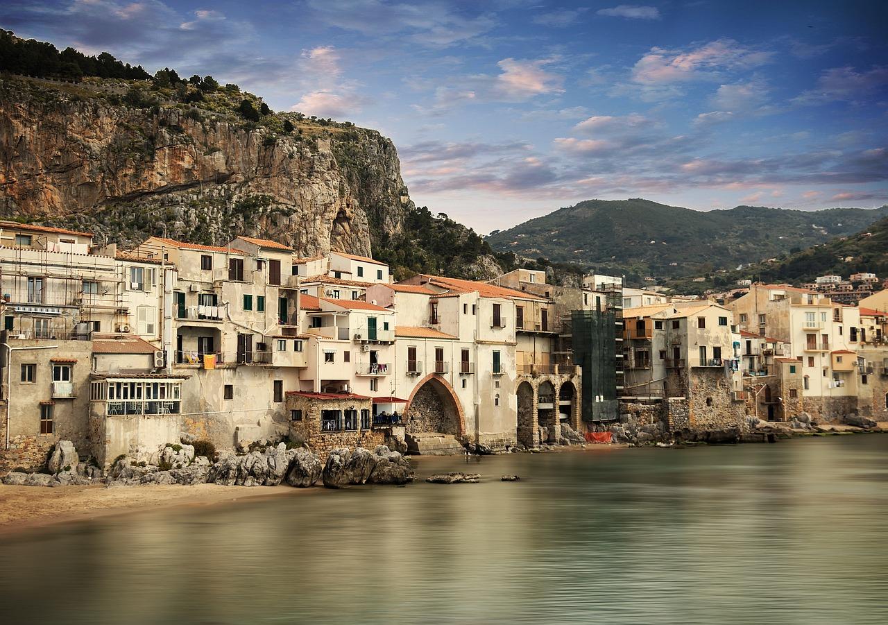 Dove si trova Cefalù