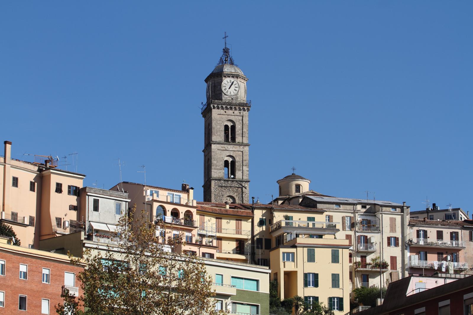 Dove si trova Frosinone