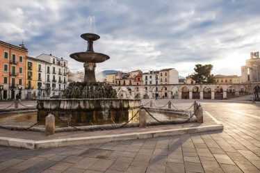 Dove si trova Sulmona